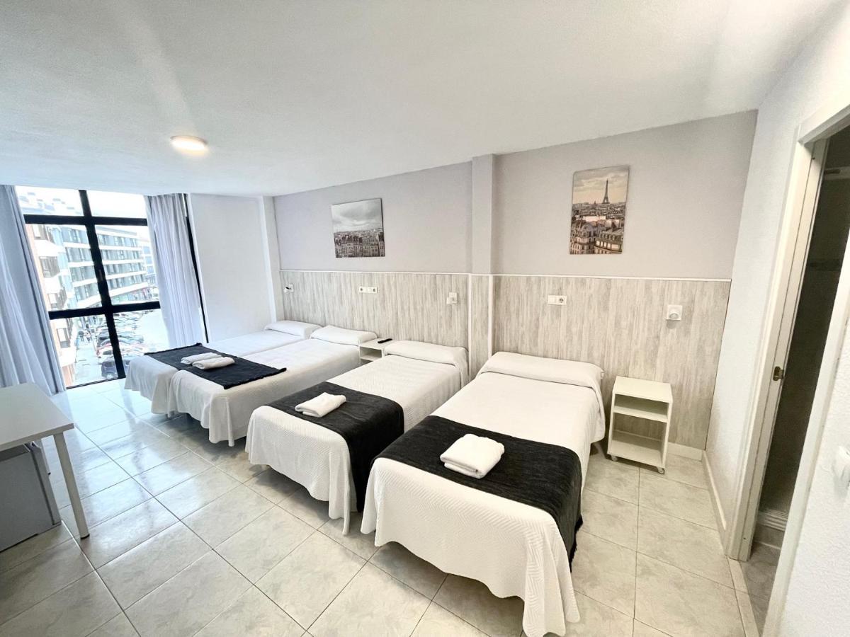 Pension Venecia Pinto Exterior photo